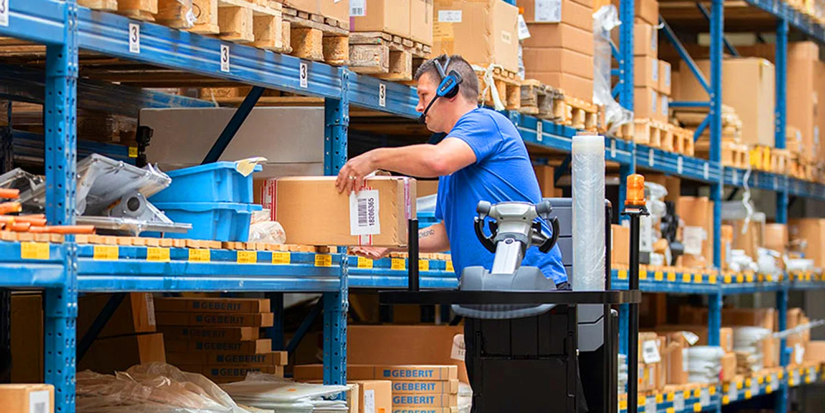 how to improve warehouse picking speed and accuracy
